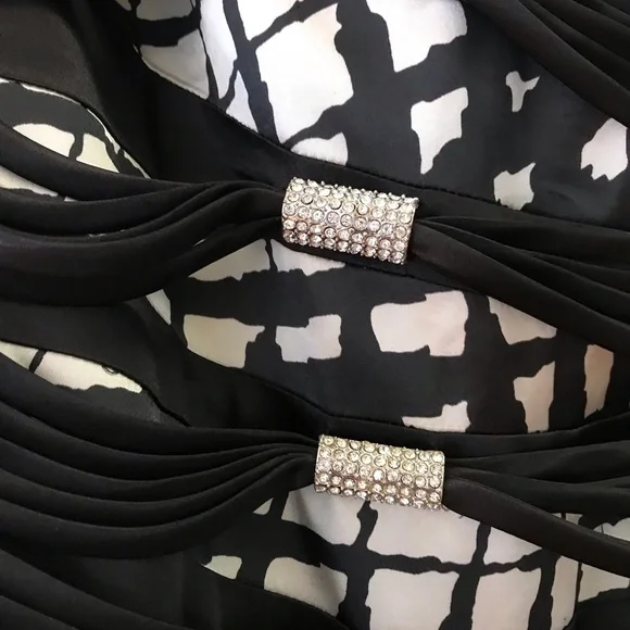 Terani Couture Evening Gown - Picture 5 of 9